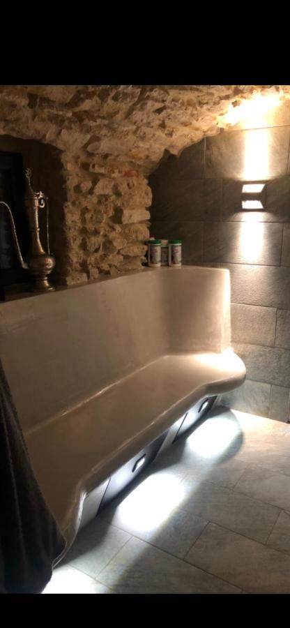 Jaccuzi & Spa Des Caves Stanislas Nancy Exteriör bild